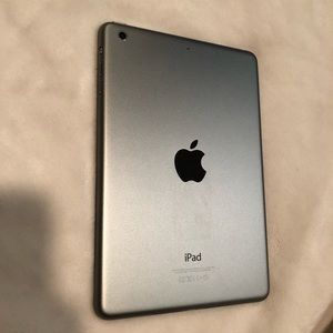 Apple iPad Mini 2nd Generation in Black